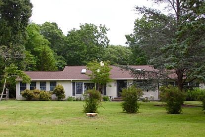 2nd image of 23 Tuthill Dr