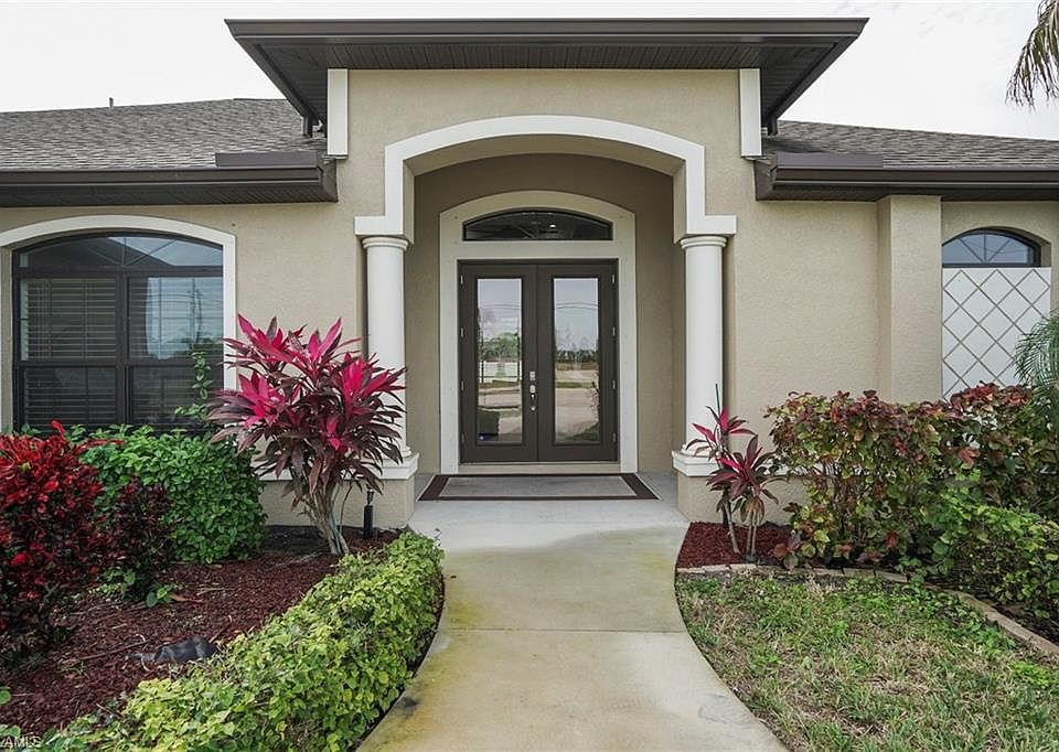 1732 Beach Pkwy W, Cape Coral, FL 33914 | Zillow