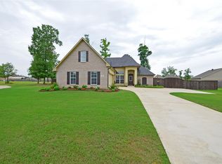 308 Slate Cir, Haughton, LA 71037