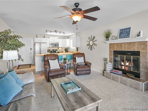2nd image of 150 Southwood Shores Pl #320-2A