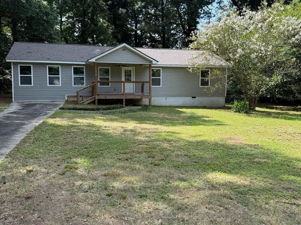 561 Knollwood Dr, Stockbridge, GA 30281