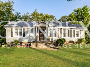 4728 S Shades Crest Rd, Helena, AL 35022