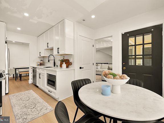 5th image of 18254 Rolling Meadow Way #21