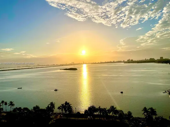 1800 N Bayshore Dr APT 1701, Miami, FL 33132