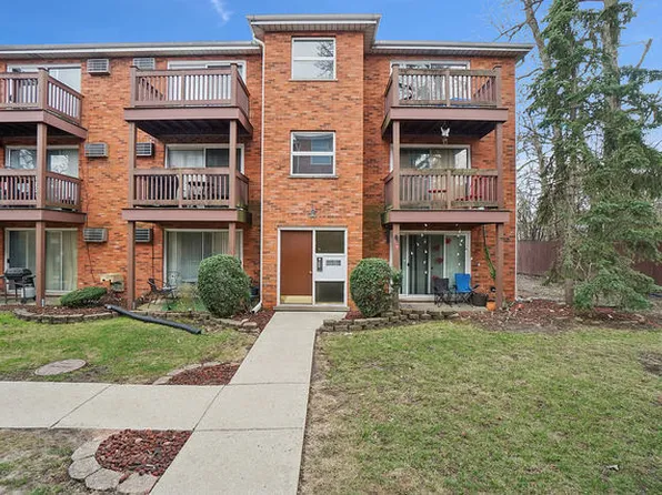 14840 Ketelaar Dr APT 5W, Midlothian, IL 60445