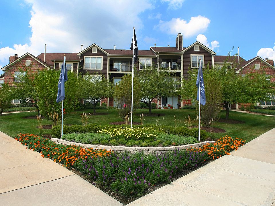 Green Trails Apartments 2800 Windsor Dr Lisle IL Zillow