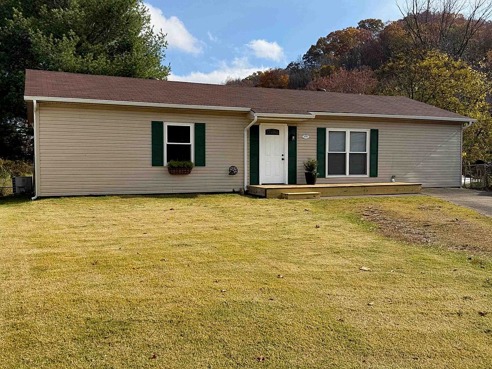 1st image of 1051 Mount Vernon Cir