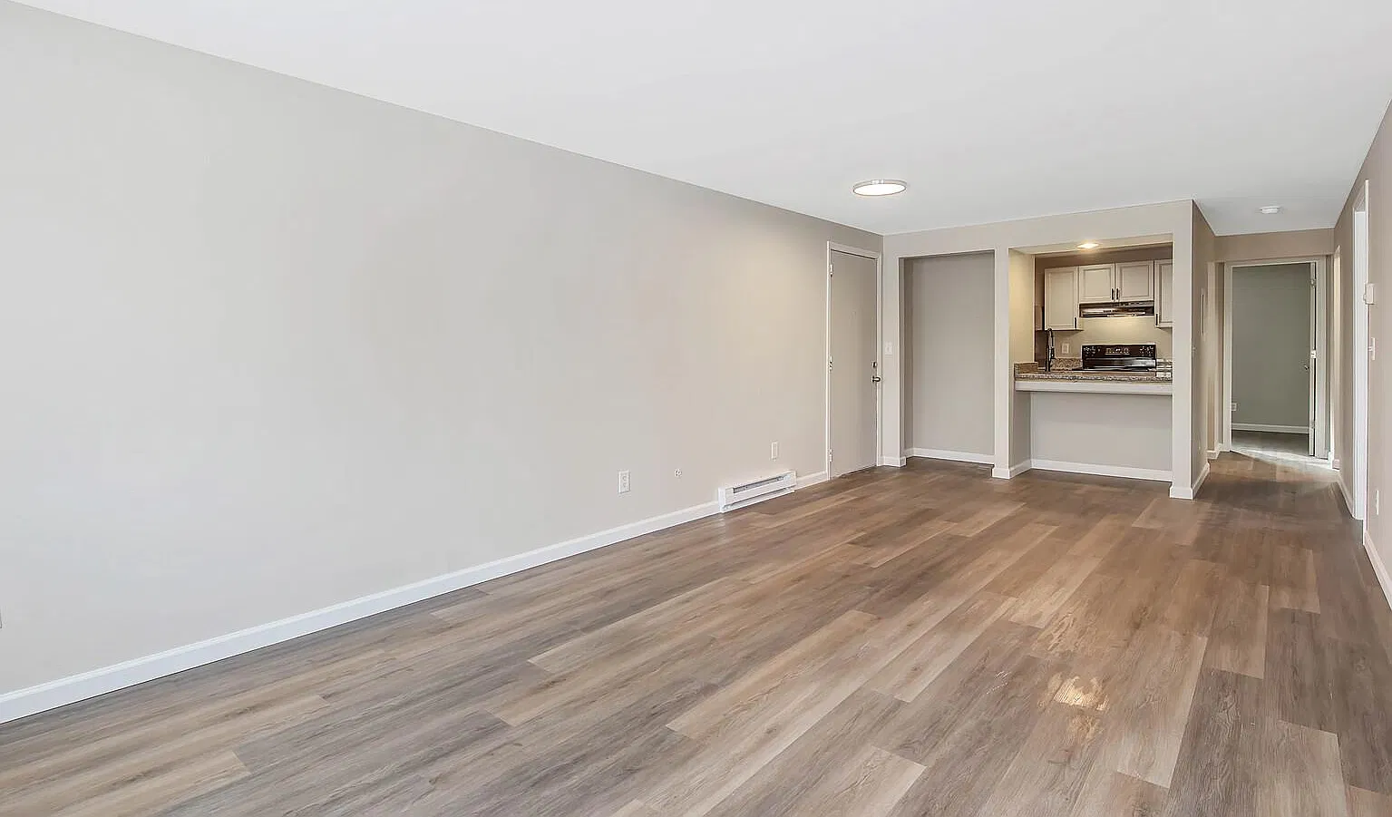 1 bed, 600 sqft, $1,195 — Photo 3