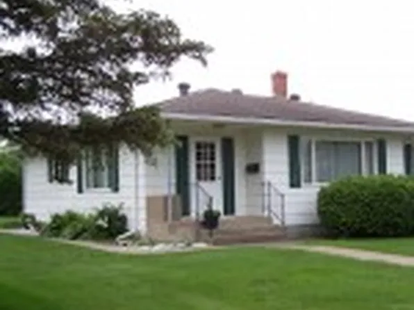 1315 9th St, International Falls, MN 56649