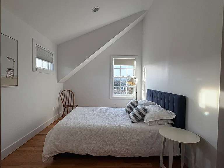21 Bayside Ave — Photo 17
