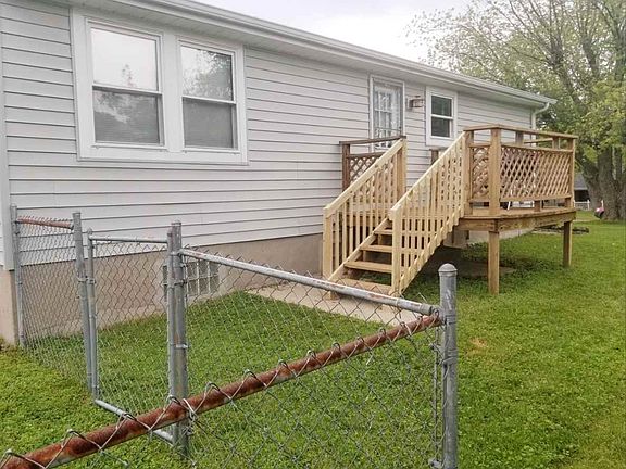 5th image of 1883 Fernwood Pl