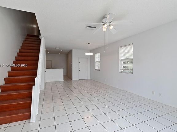 5th image of 1820 Salerno Cir