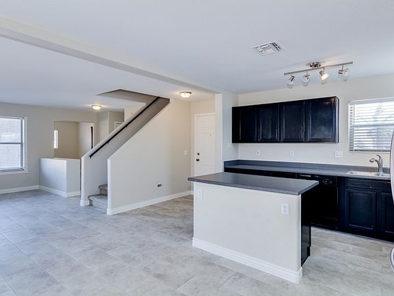 4th image of 2264 E Palm Beach Dr