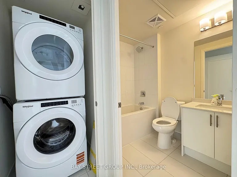 27 Korda Gate #1107 — Photo 15