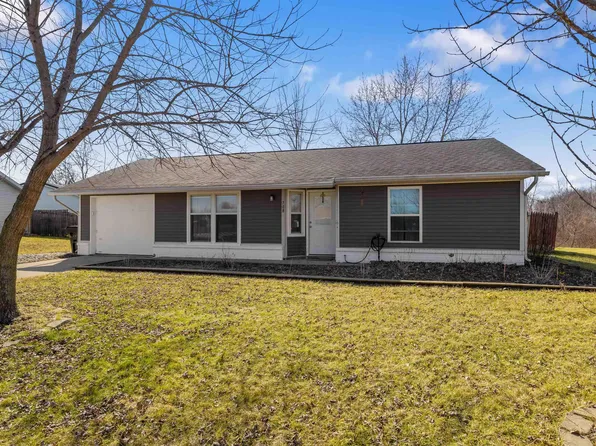708 Oakdale St, Garrett, IN 46738