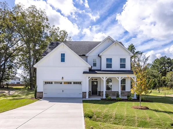 61 Single Barrel Ct, Lillington, NC 27546