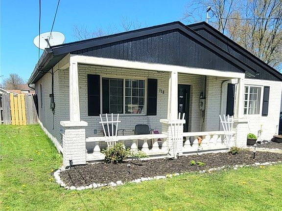 3rd image of 118 Brace Ave