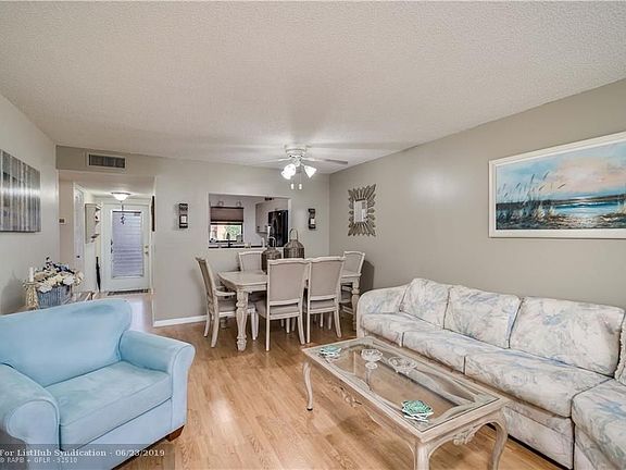 5th image of 10466 Sunrise Lakes Blvd APT 212