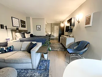 Rented by Level Group