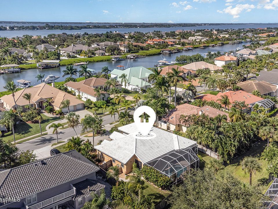 1st image of 115 Island View Dr