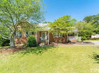 1957 Oakridge Duncan Rd, Fuquay Varina, NC 27526