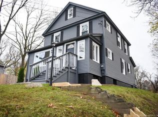 40 Irving St, Manchester, CT 06042