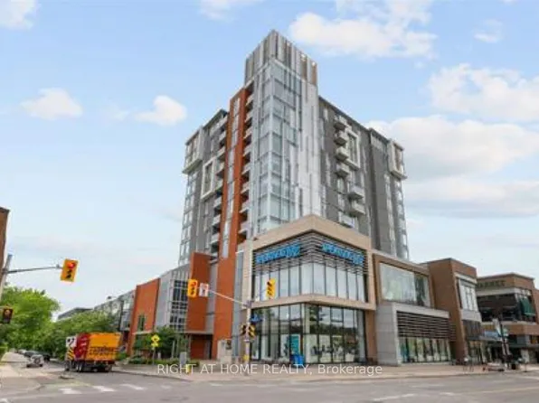 118 Holmwood Ave #708, Ottawa, ON K1S 5J5