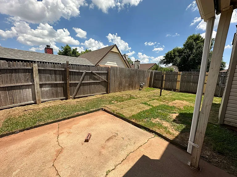 3718 Southwind Ave — Photo 21