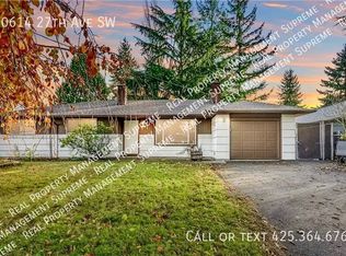 10614 27th Ave SW, Seattle, WA 98146