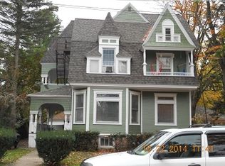 113 W Jenkins St, Oneida, NY 13421