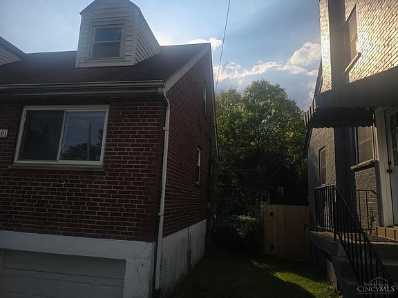 3rd image of 5601 Lester Rd