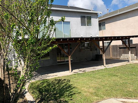 2nd image of 420 Pioneer Ave