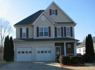 302 Water Ridge Ct, Woodstock, GA 30188