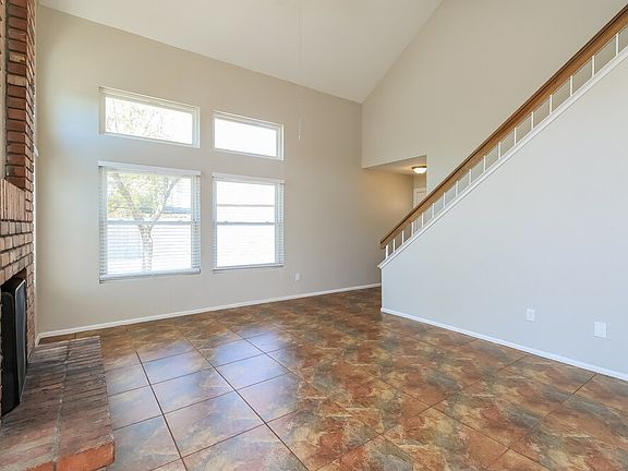4th image of 1755 E Javelina Ave