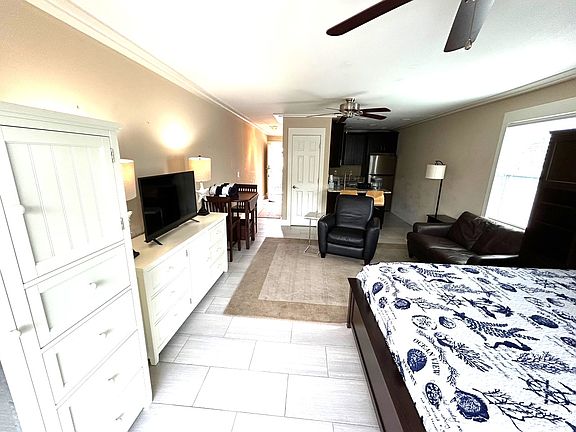 5th image of 126 S Walton Lakeshore Dr #201