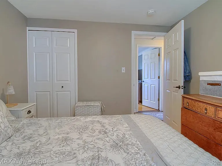 254 Harvard Ave — Photo 13