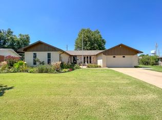 2808 Ames Ave, Ponca City, OK 74604