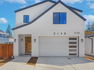 214-214B Sequoia Ave, Redwood City, CA 94061
