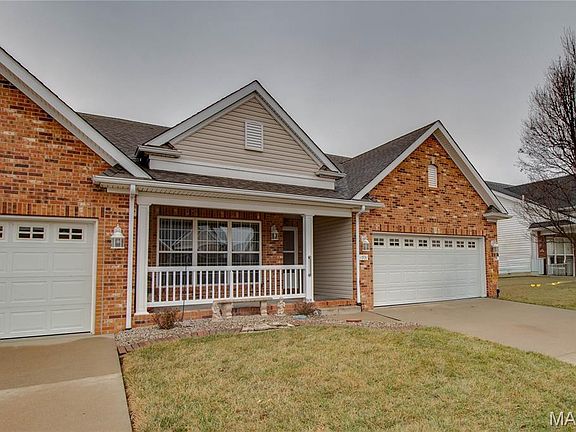2nd image of 1331 Magnolia Ln