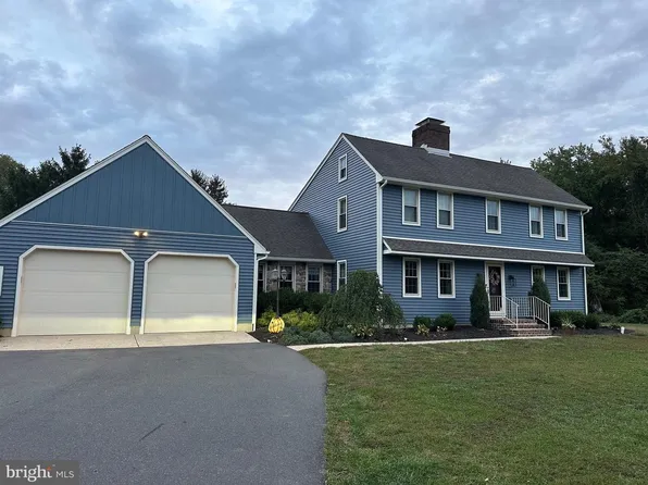 478 Island Rd, Columbus, NJ 08022