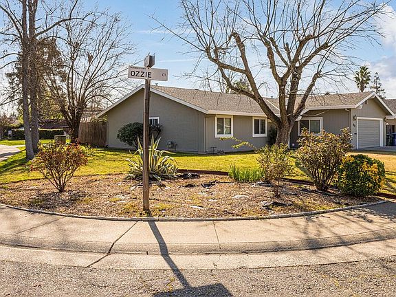 3rd image of 3130 Ozzie Ct