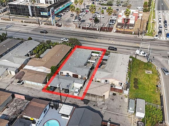 5th image of 640 W Redondo Beach Blvd