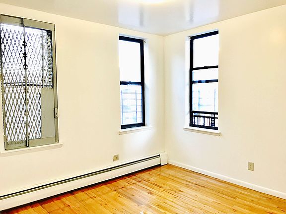 5th image of 888 Franklin Ave APT 2A