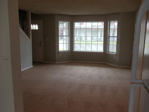 4th image of 1732 S 82nd St