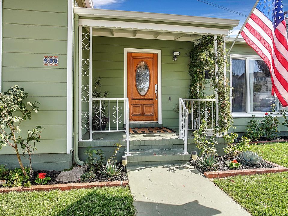1st image of 498 Cypress Ave