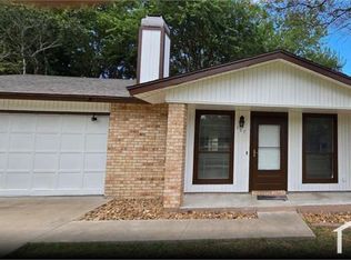 157 Rio Grande Dr, Seguin, TX 78155