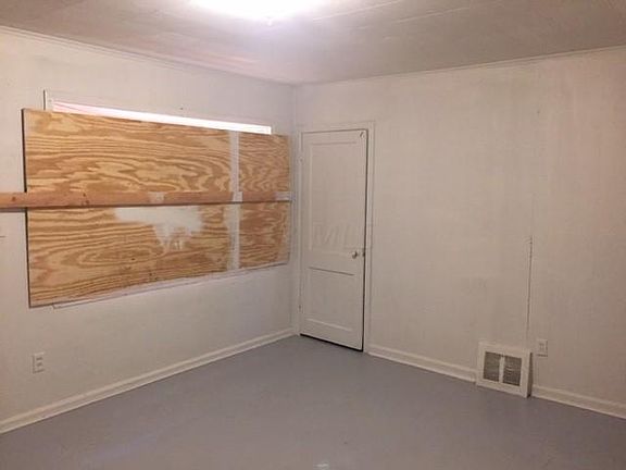 2nd image of 2801 Azelda St