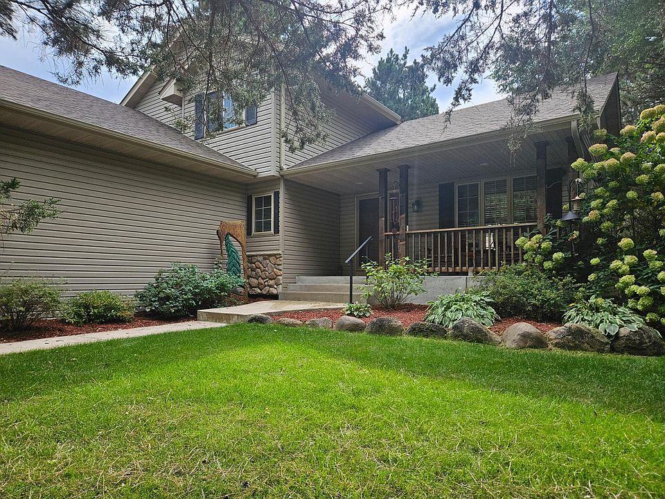 1st image of 17085 262nd Ave NW