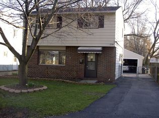 234 Paxton Rd, Eastlake, OH 44095