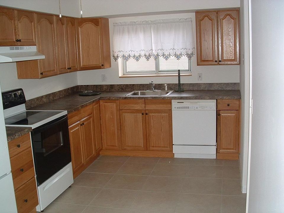 1st image of 151 Webster Ave